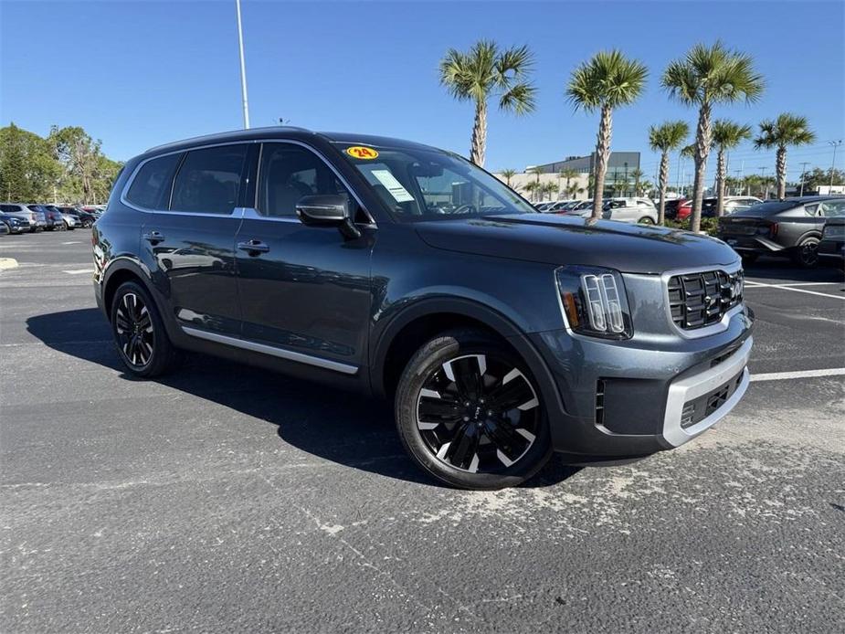 used 2024 Kia Telluride car, priced at $41,604