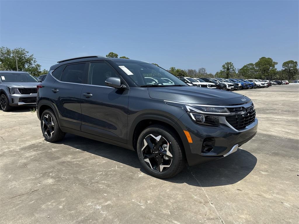 new 2025 Kia Seltos car, priced at $26,335