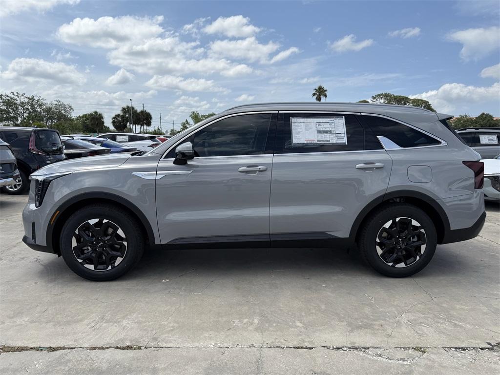 new 2025 Kia Sorento car, priced at $36,325