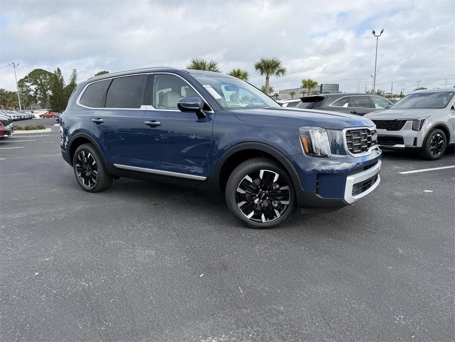 new 2025 Kia Telluride car, priced at $48,005