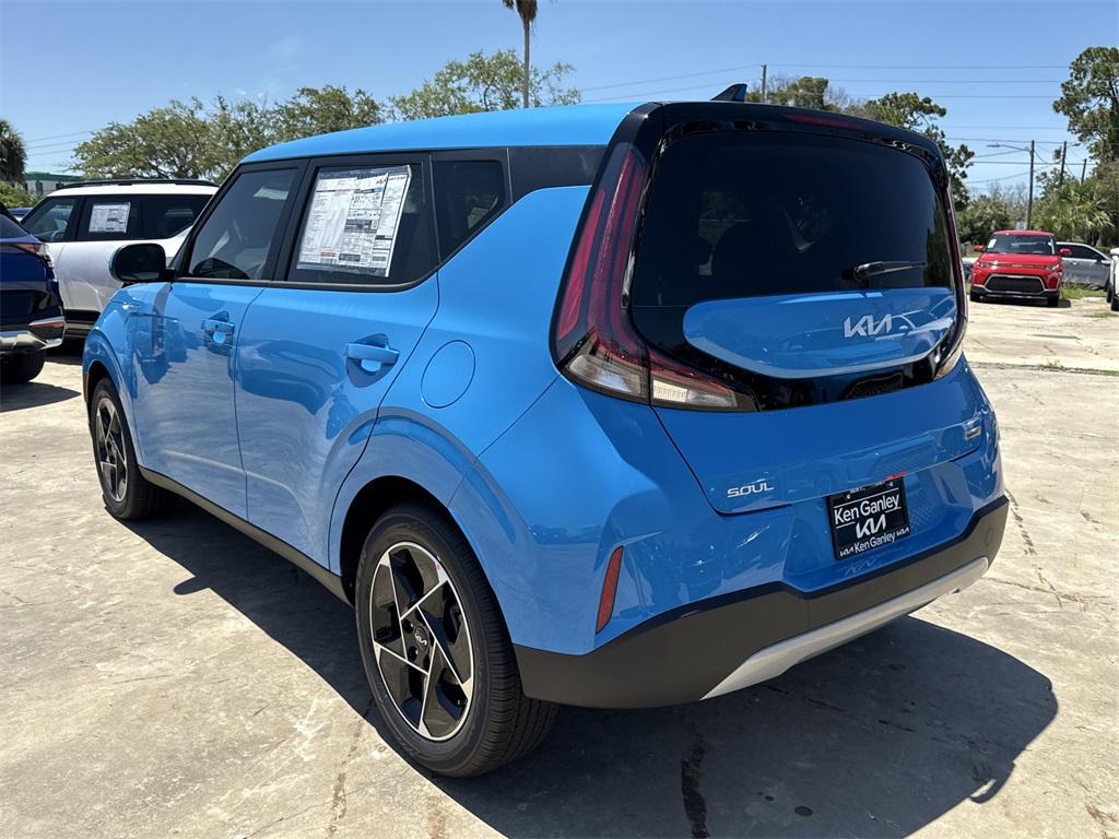 new 2025 Kia Soul car, priced at $26,060