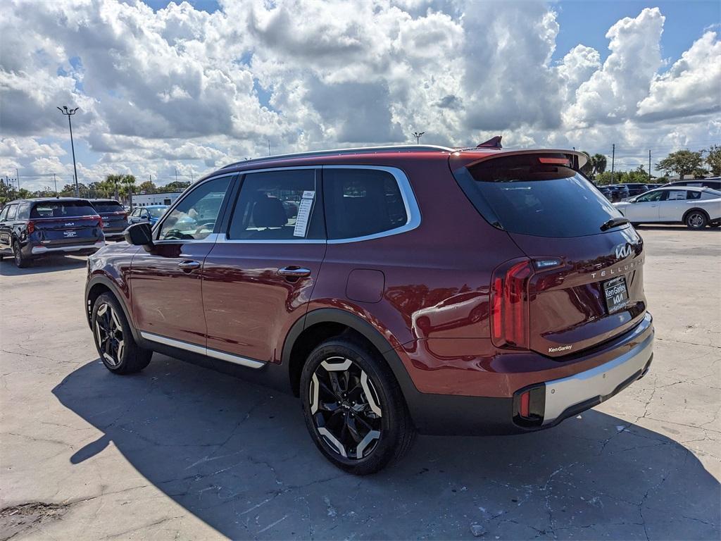 used 2023 Kia Telluride car, priced at $32,412