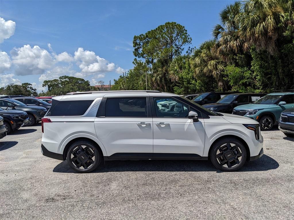 new 2026 Kia Carnival car, priced at $42,385