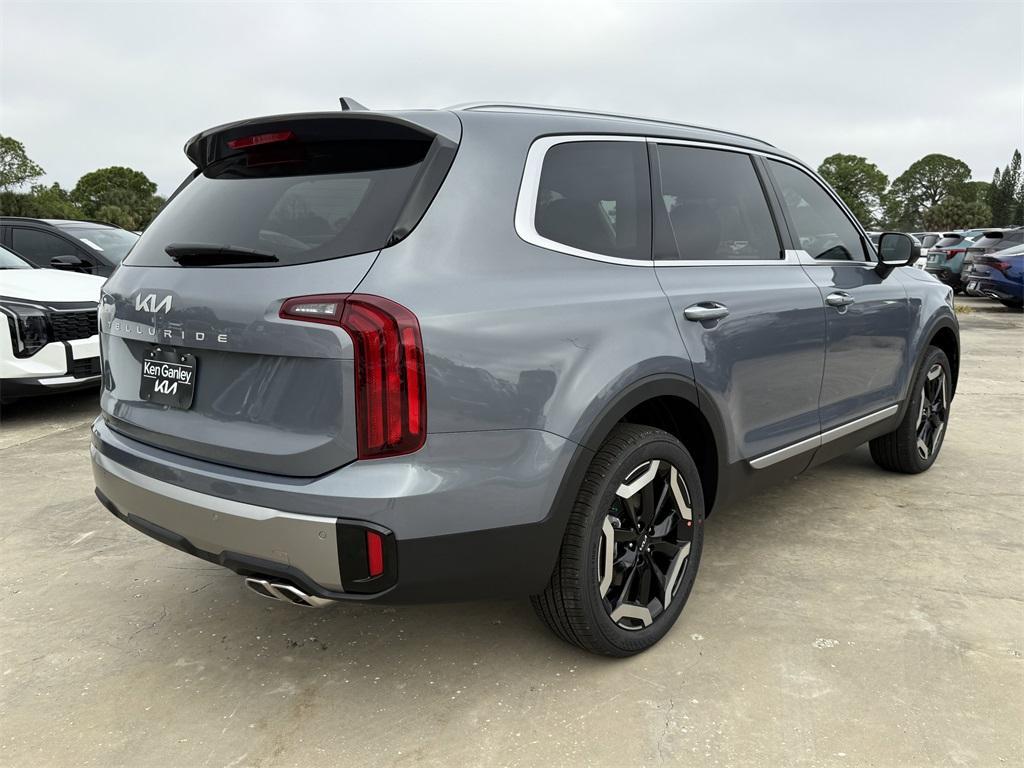 new 2025 Kia Telluride car, priced at $38,155