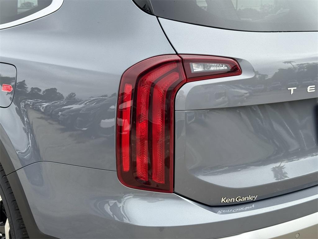 new 2025 Kia Telluride car, priced at $38,155
