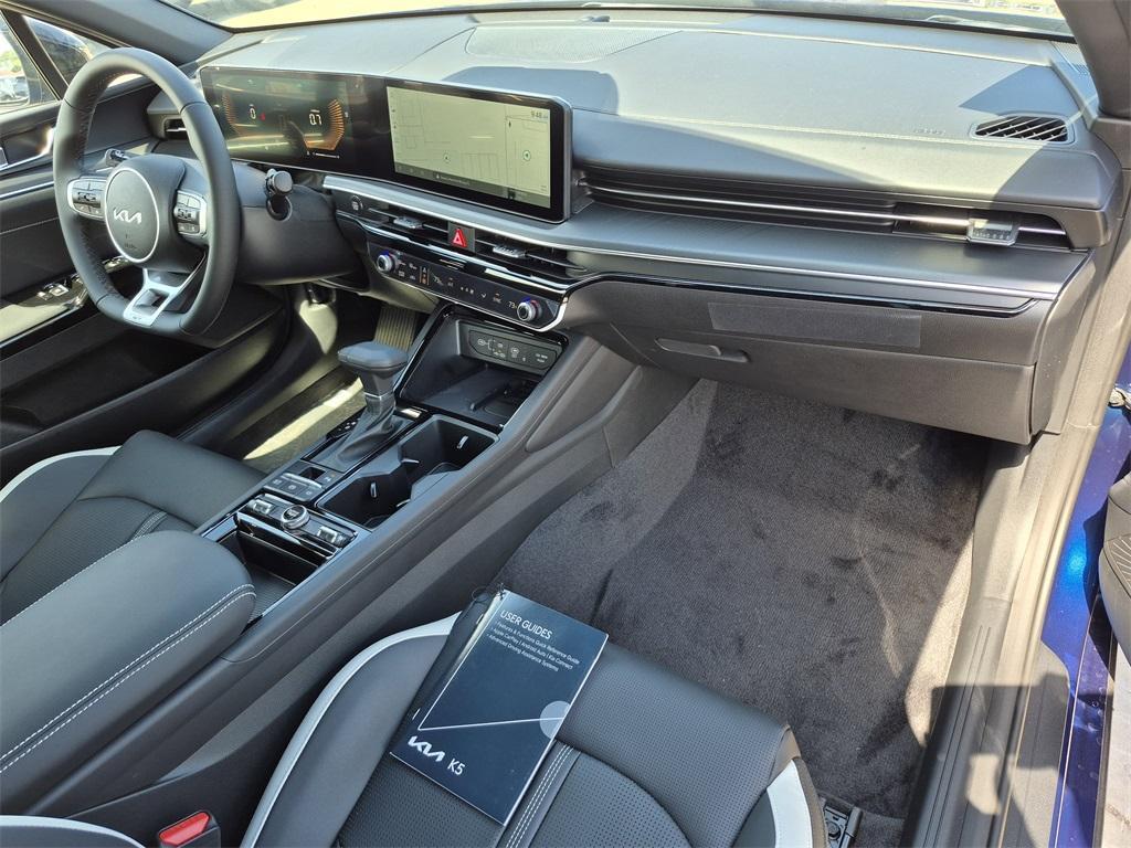new 2025 Kia K5 car, priced at $25,592