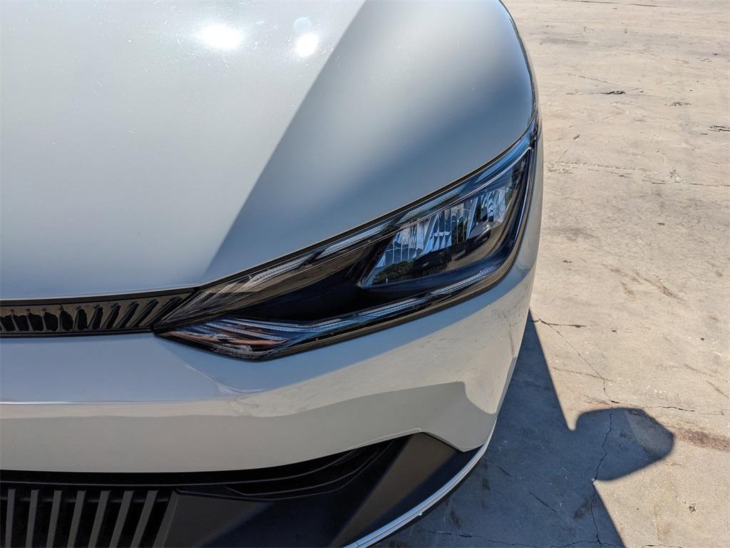 used 2024 Kia EV6 car, priced at $28,601