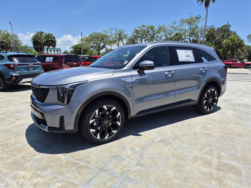 new 2025 Kia Sorento car, priced at $33,608