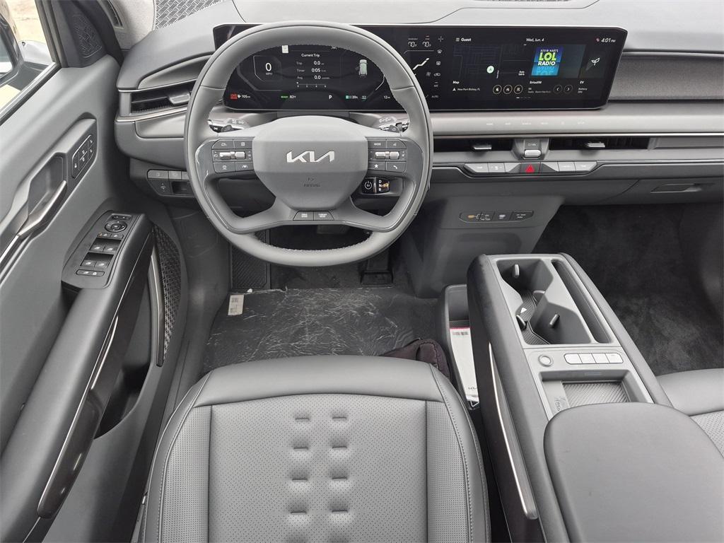 new 2026 Kia EV9 car, priced at $61,815