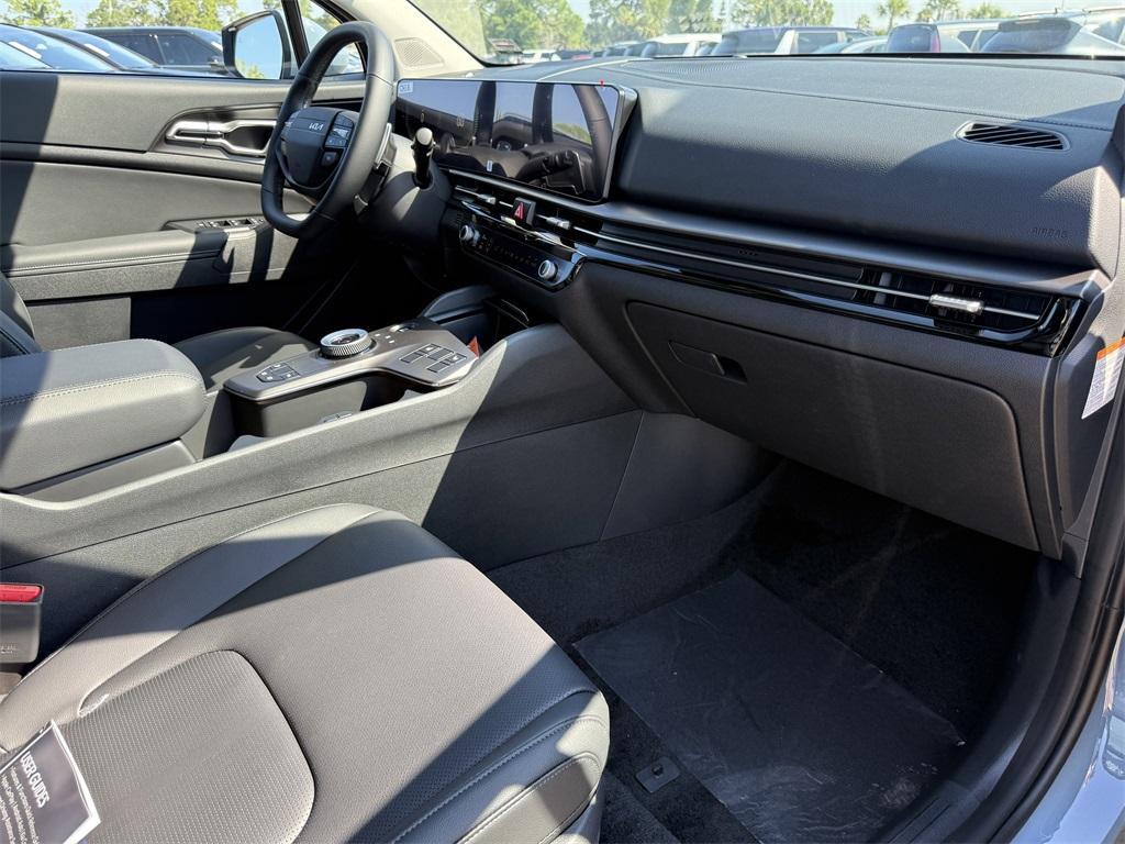 new 2026 Kia Sportage Hybrid car, priced at $31,871