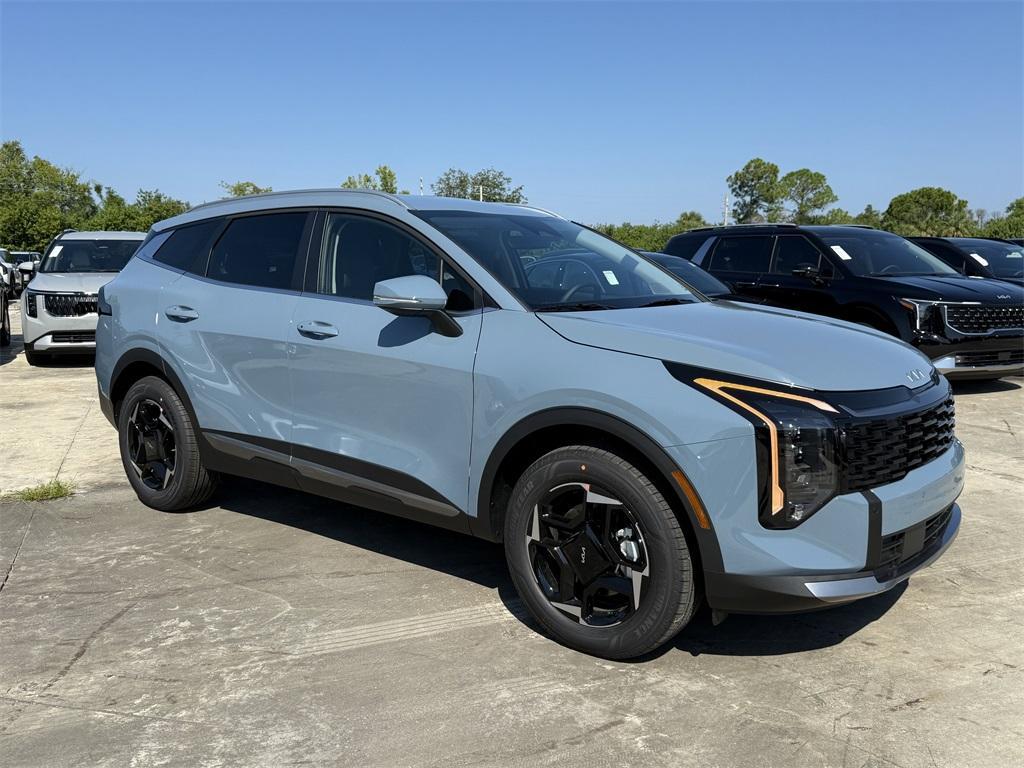new 2026 Kia Sportage Hybrid car, priced at $31,871
