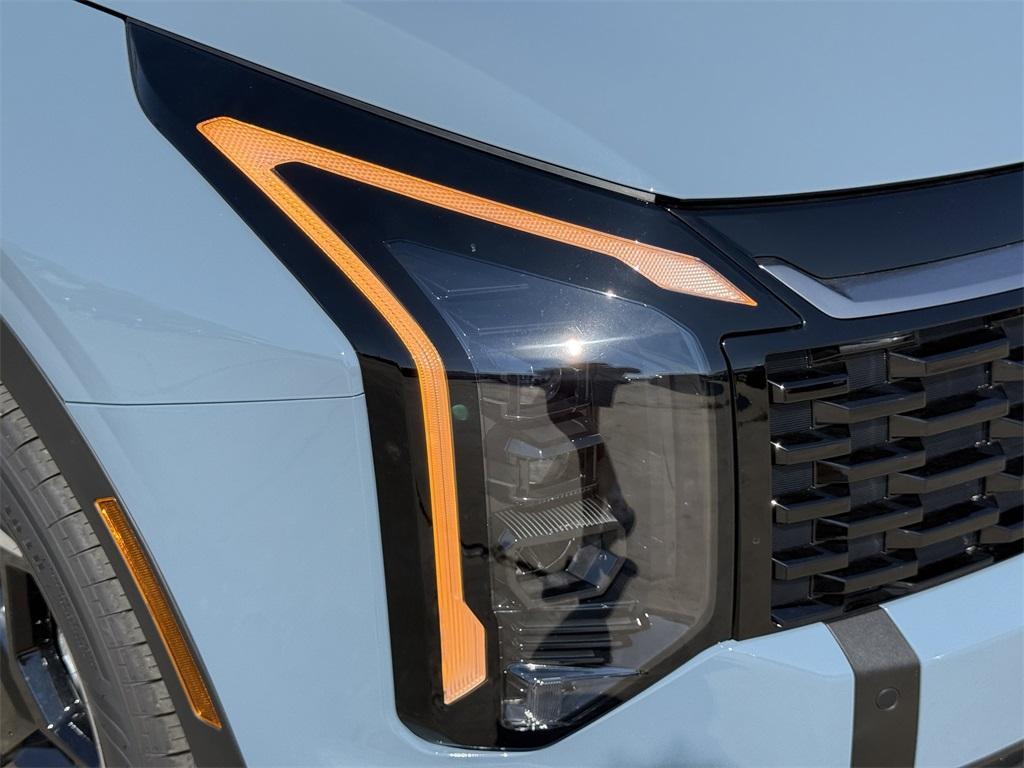 new 2026 Kia Sportage Hybrid car, priced at $31,871