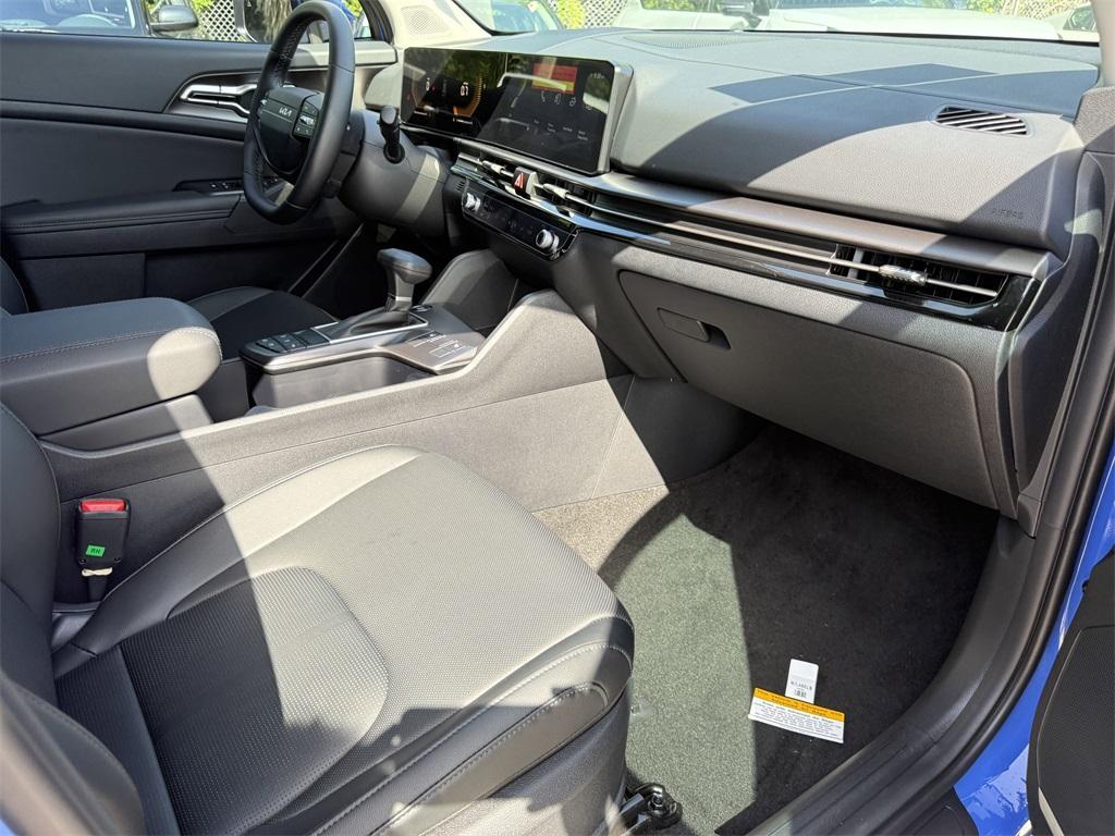 new 2026 Kia Sportage car, priced at $29,761