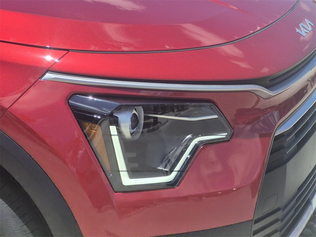 new 2025 Kia Niro car, priced at $27,935