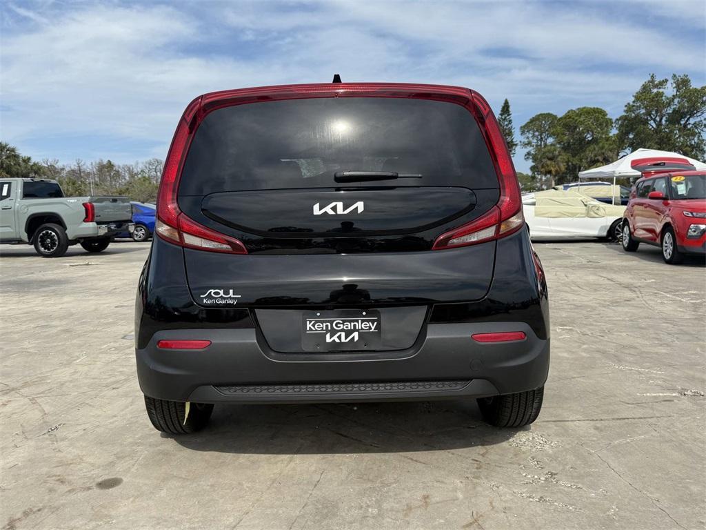 used 2022 Kia Soul car, priced at $17,991