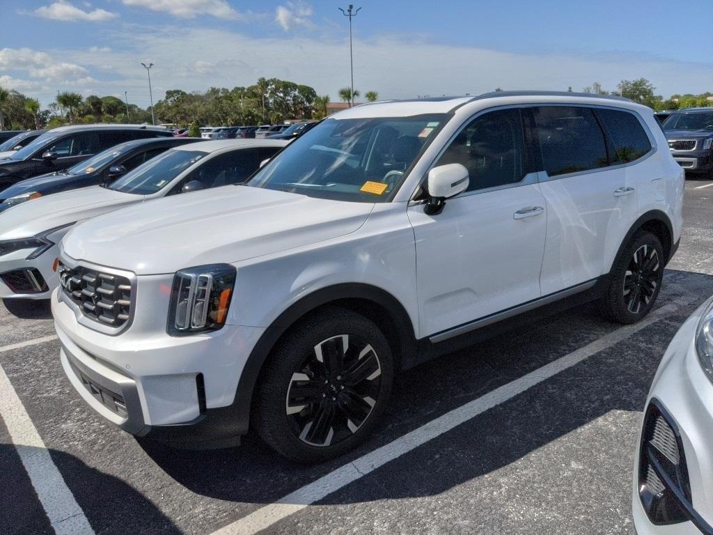 used 2023 Kia Telluride car, priced at $36,051