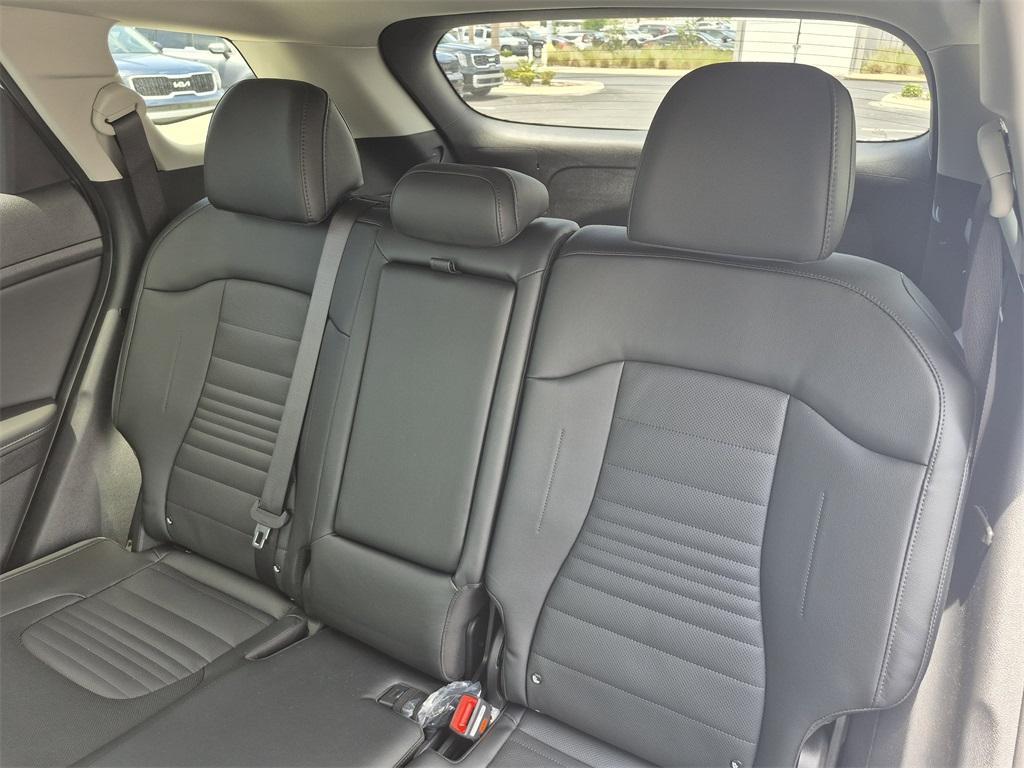 new 2025 Kia Sportage car, priced at $35,205