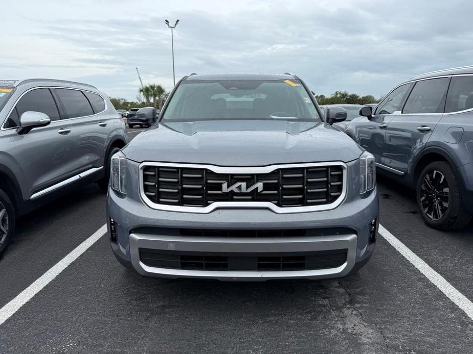 used 2023 Kia Telluride car, priced at $31,701