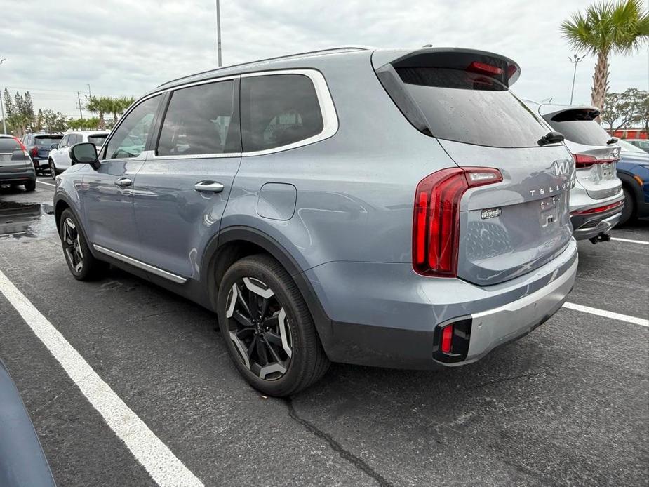 used 2023 Kia Telluride car, priced at $31,701