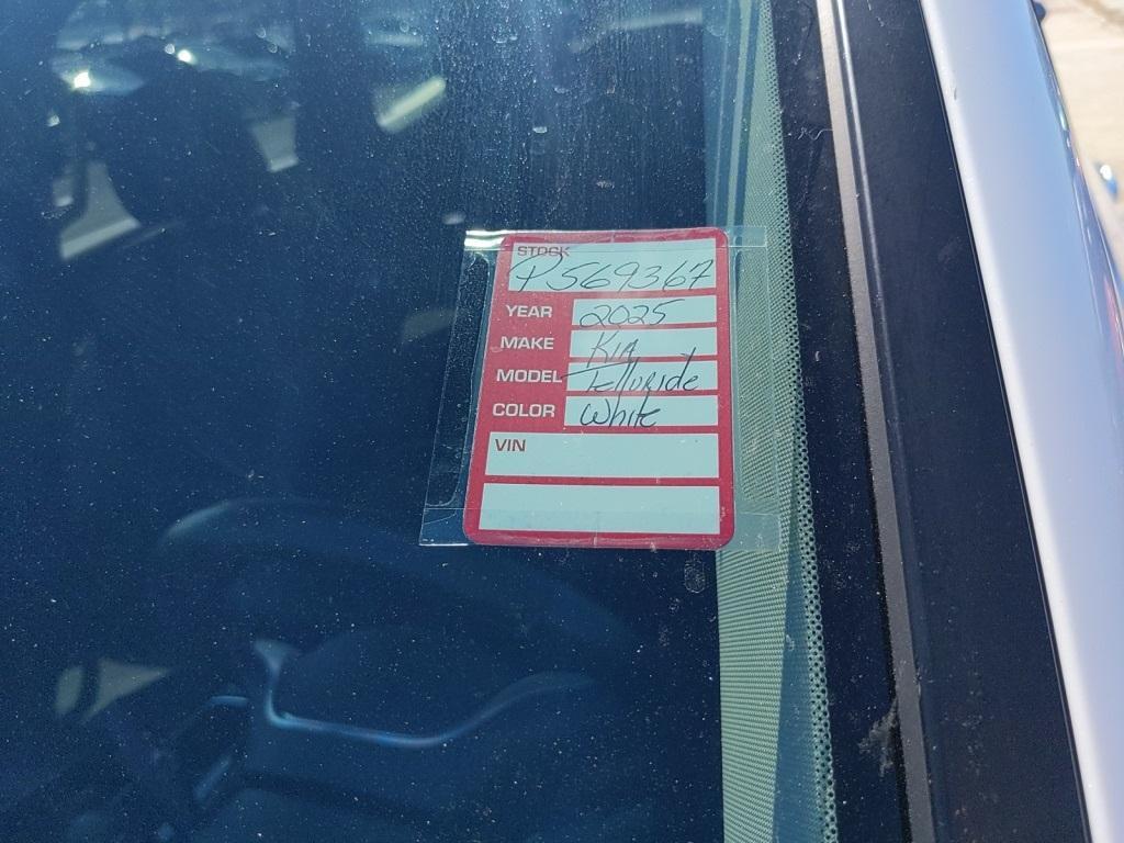 used 2025 Kia Telluride car, priced at $33,361