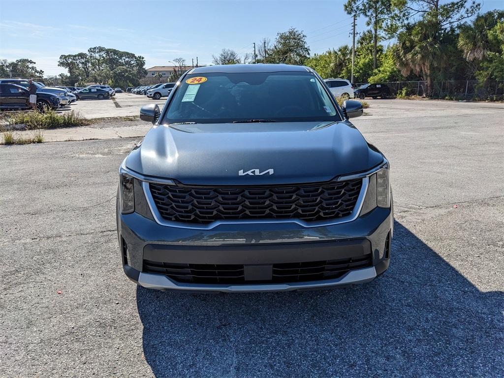 used 2024 Kia Sorento car, priced at $23,501