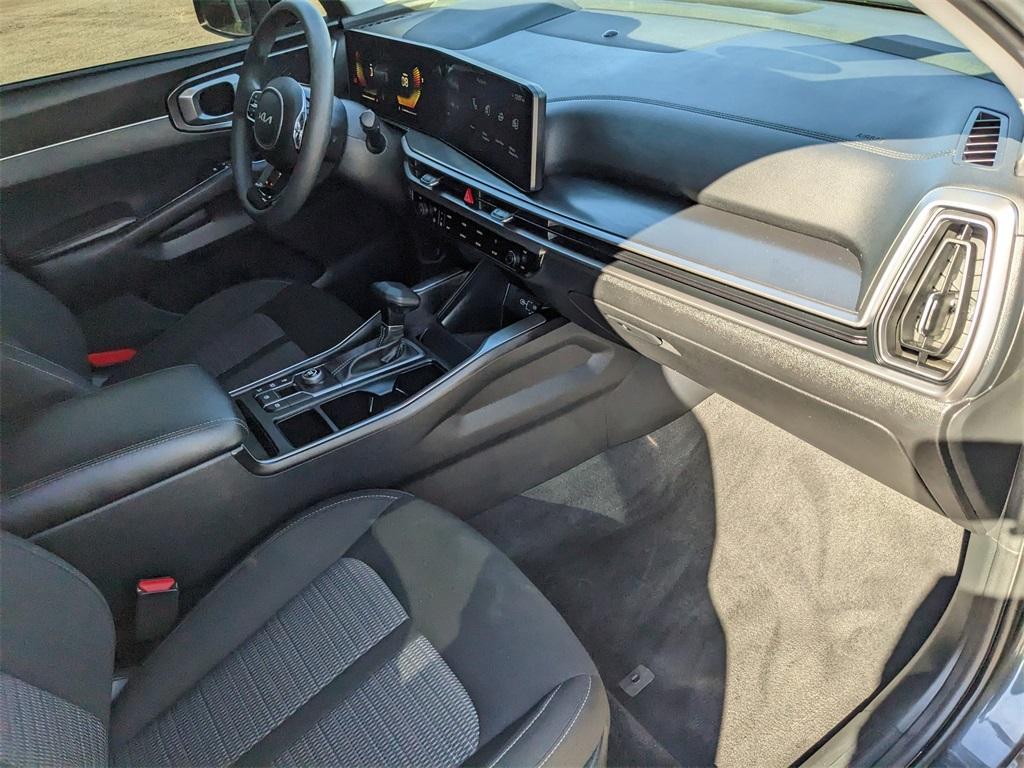 used 2024 Kia Sorento car, priced at $23,501