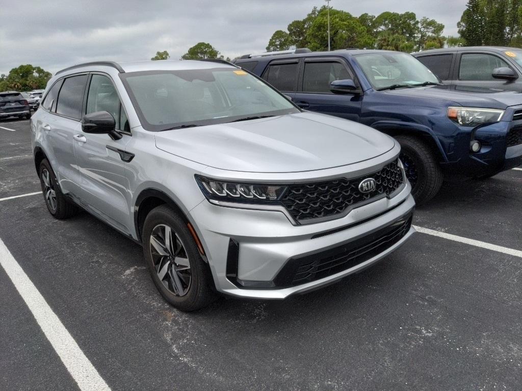 used 2021 Kia Sorento car, priced at $19,401