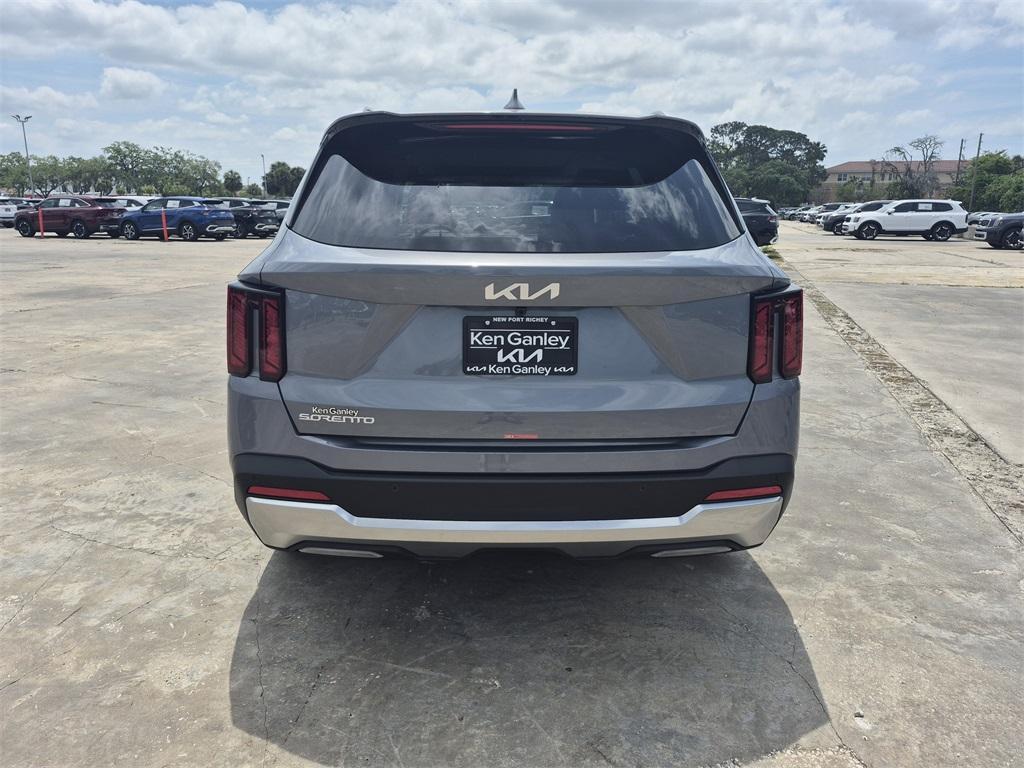 new 2025 Kia Sorento car, priced at $35,830