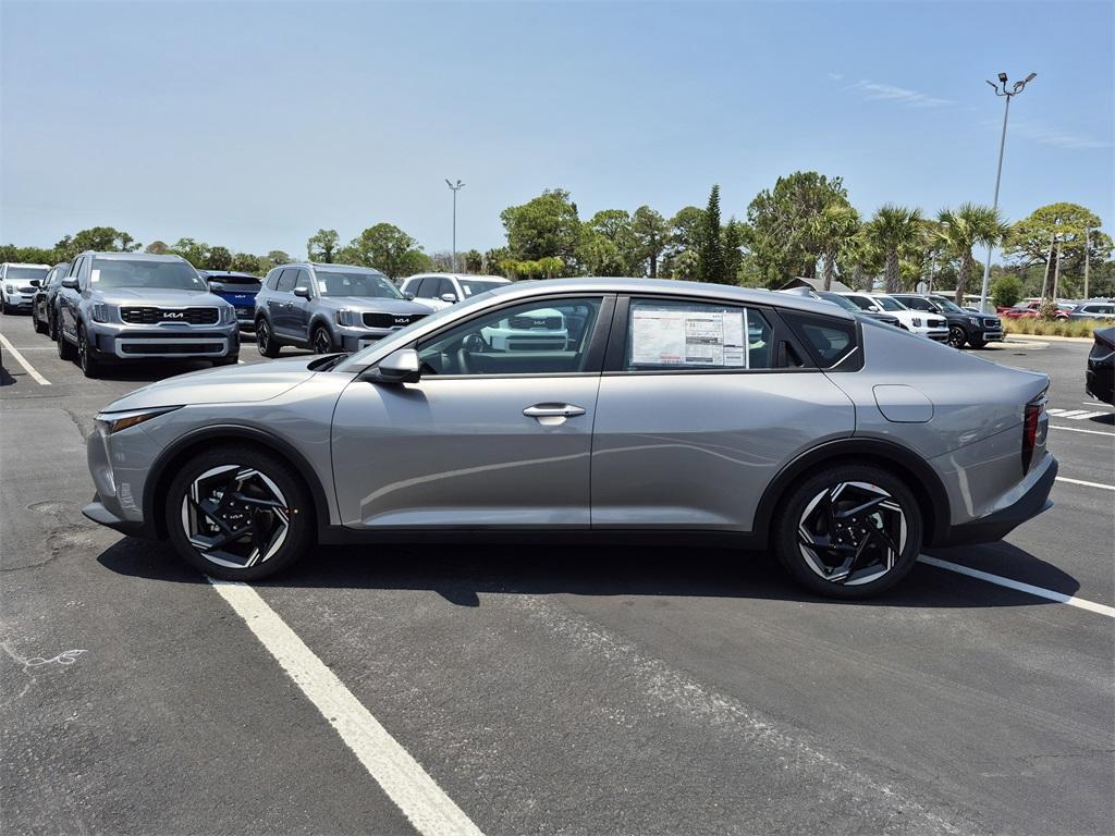 new 2025 Kia K4 car, priced at $21,690
