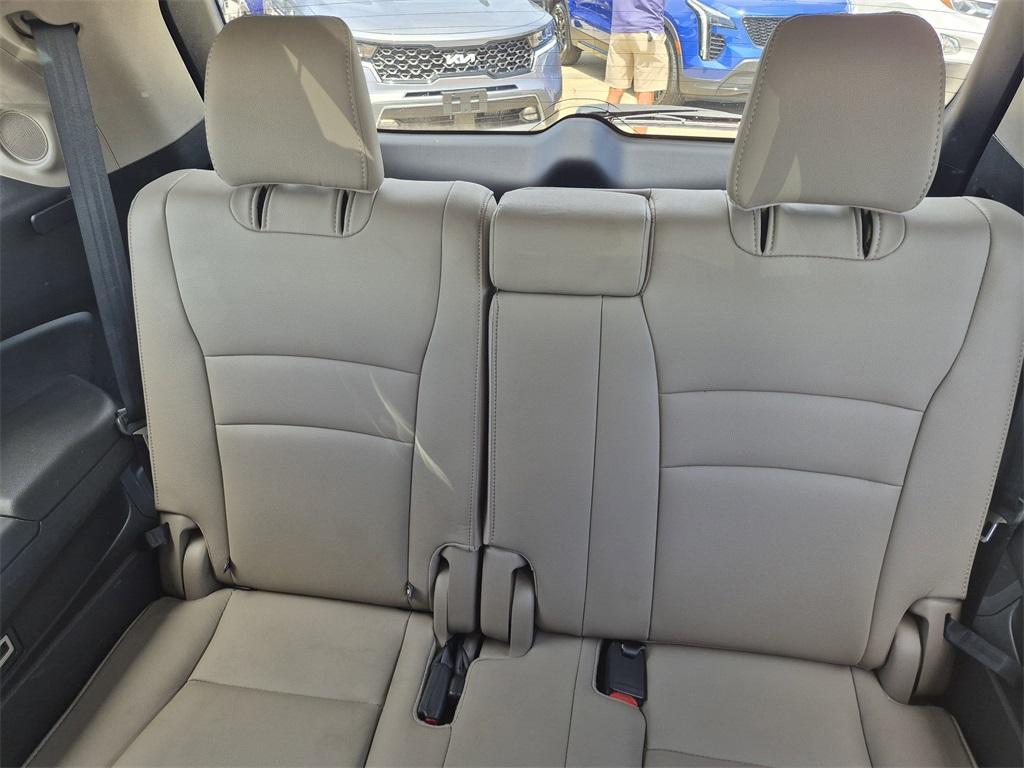 used 2019 Honda Pilot car, priced at $19,992
