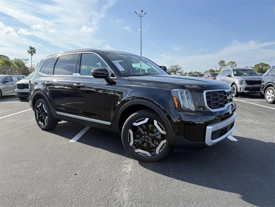 new 2025 Kia Telluride car, priced at $41,205