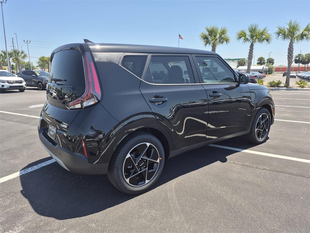 new 2025 Kia Soul car, priced at $26,205