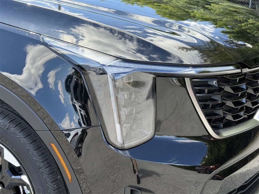 new 2026 Kia Sorento car, priced at $35,264