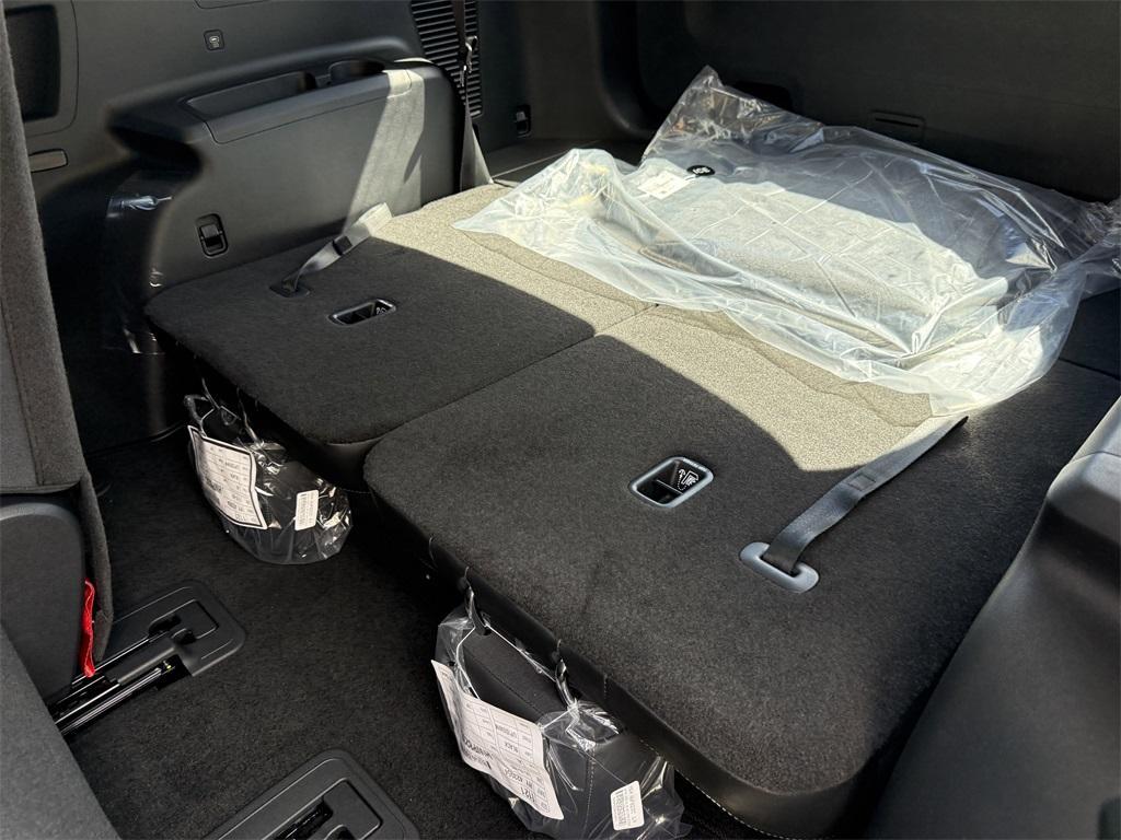 new 2026 Kia Sorento car, priced at $35,264