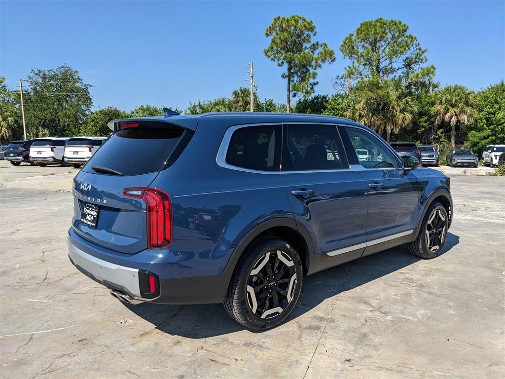 used 2023 Kia Telluride car, priced at $29,133