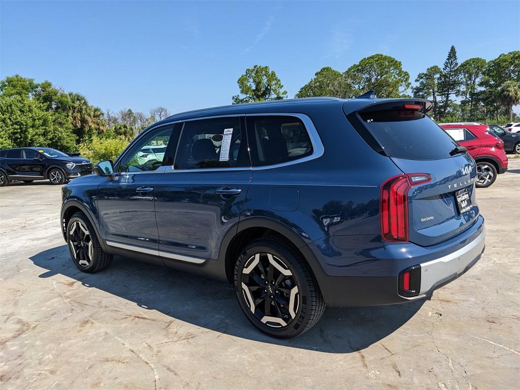 used 2023 Kia Telluride car, priced at $29,133