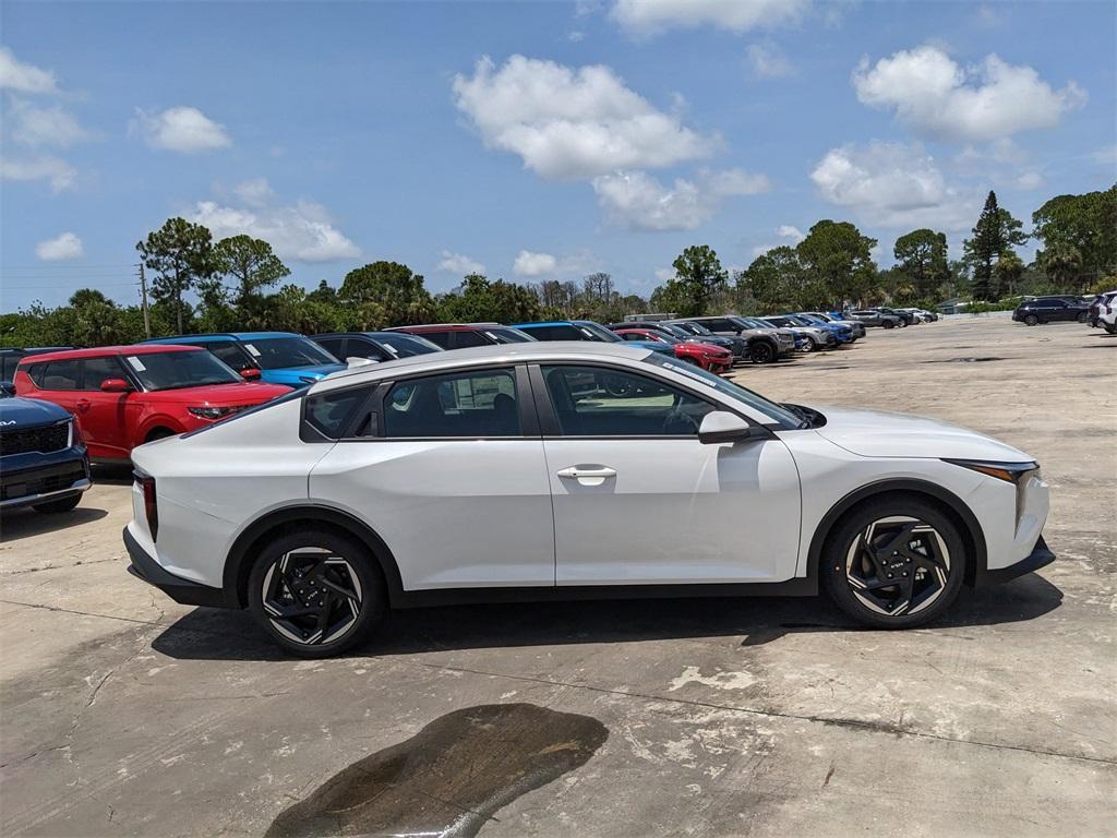 new 2025 Kia K4 car, priced at $23,235