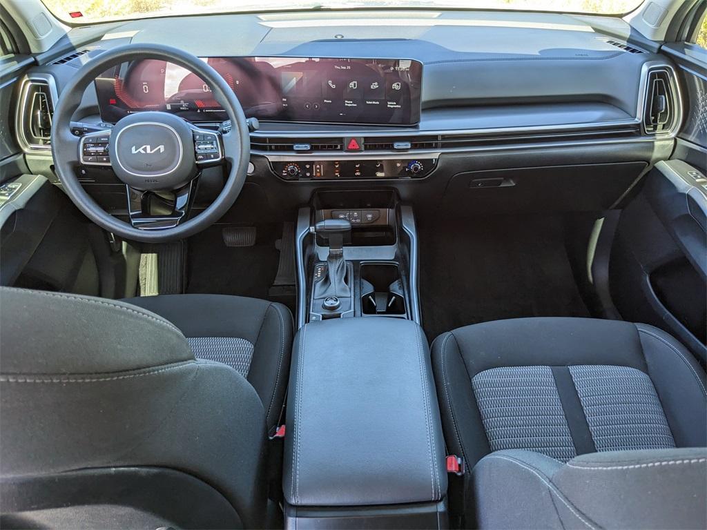 used 2025 Kia Sorento car, priced at $27,201