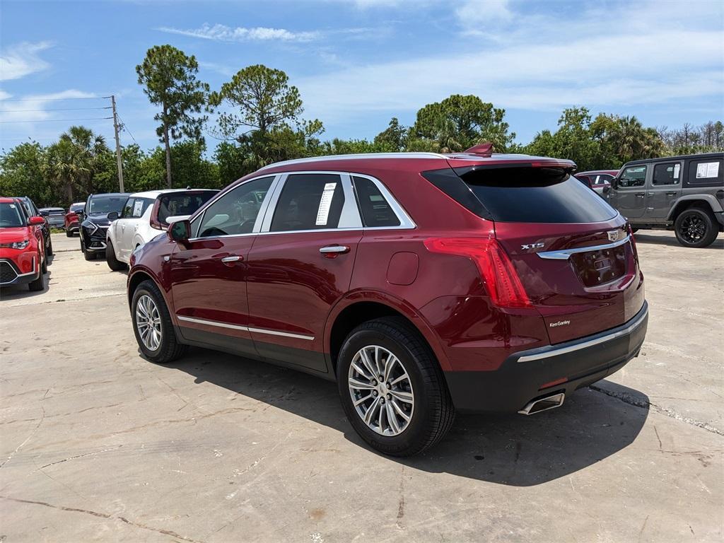 used 2017 Cadillac XT5 car, priced at $16,721
