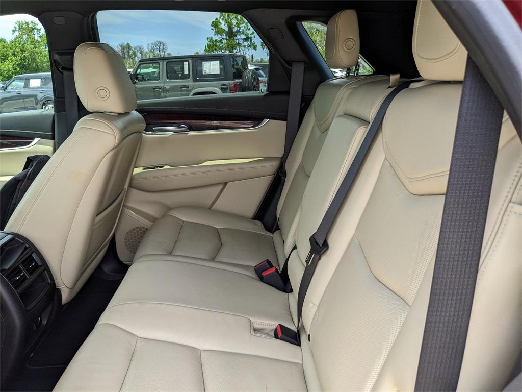 used 2017 Cadillac XT5 car, priced at $16,721