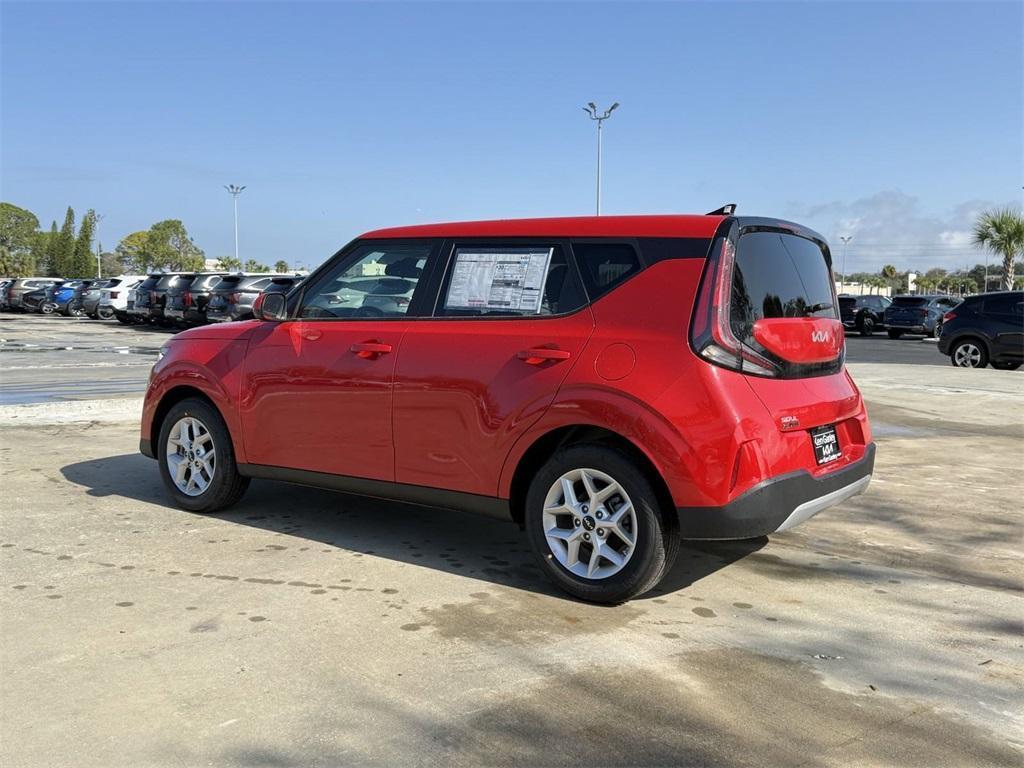 new 2025 Kia Soul car, priced at $21,415