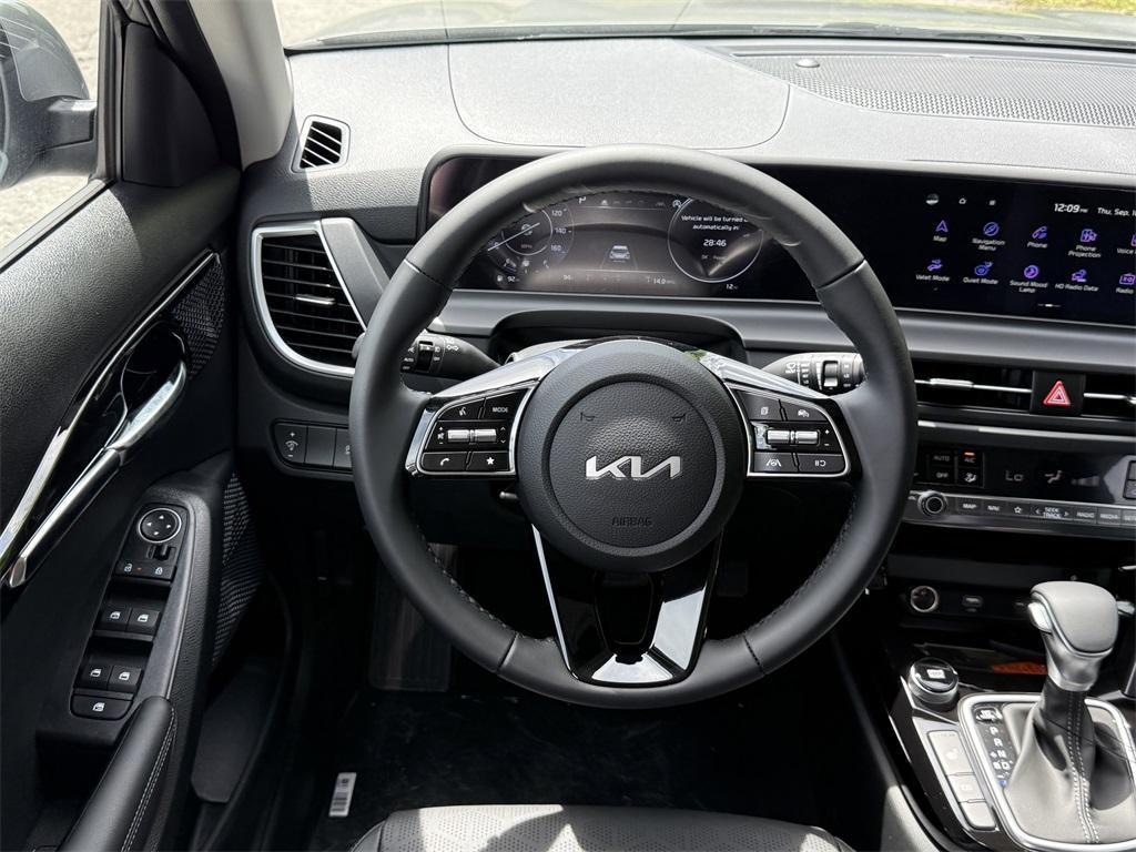 new 2026 Kia Seltos car, priced at $24,468