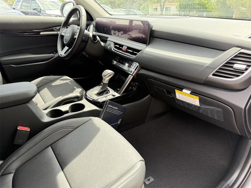new 2026 Kia Seltos car, priced at $24,468