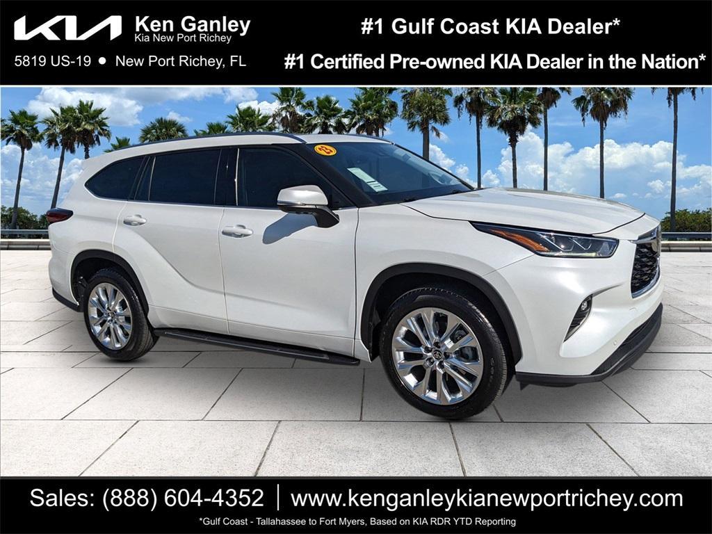 used 2023 Toyota Highlander car, priced at $32,482