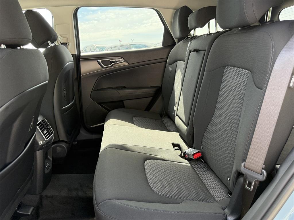 new 2026 Kia Sportage Hybrid car, priced at $31,777
