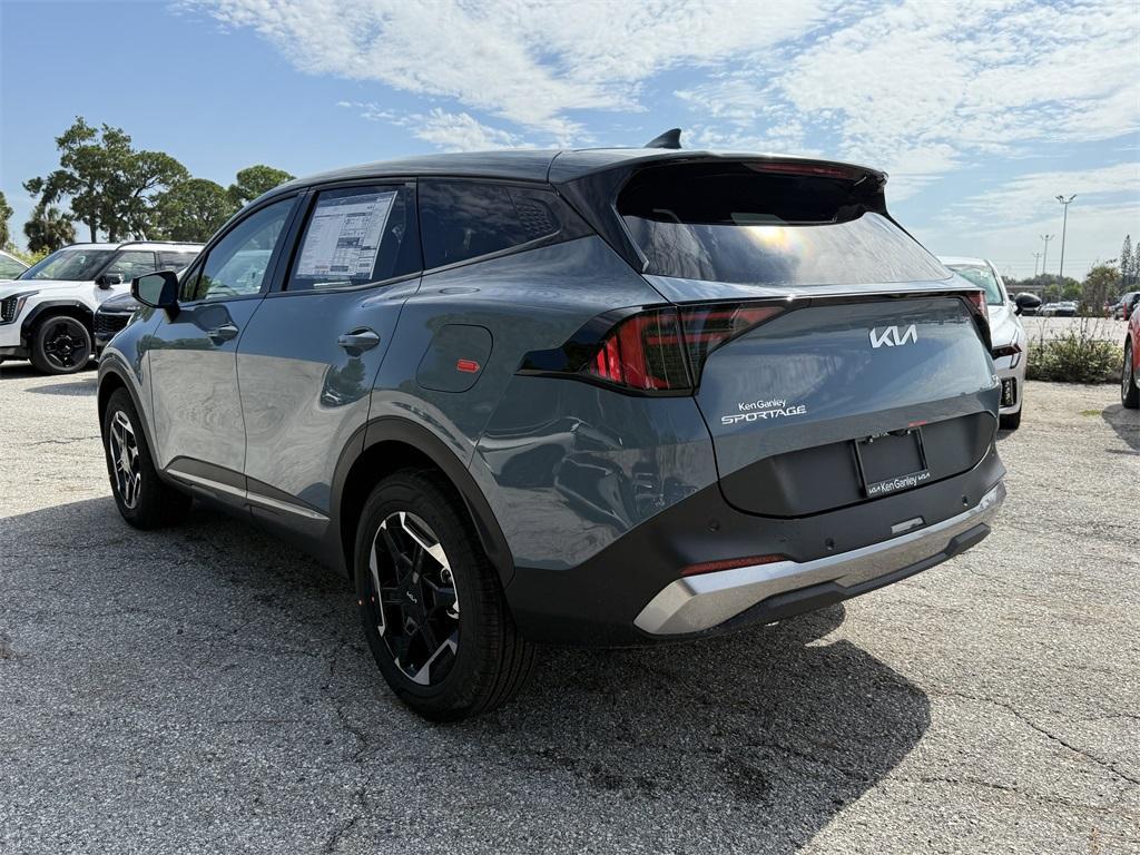 new 2026 Kia Sportage Hybrid car, priced at $31,777