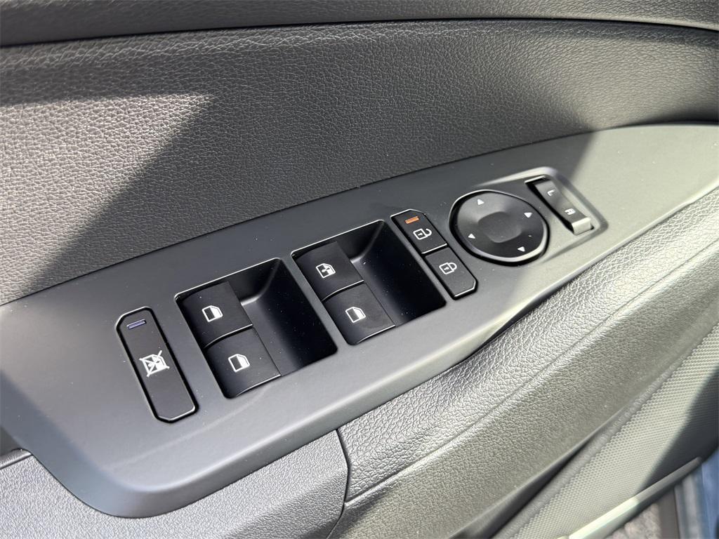new 2026 Kia Sportage Hybrid car, priced at $31,777