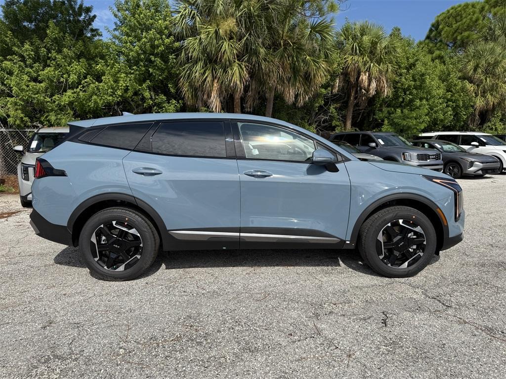 new 2026 Kia Sportage Hybrid car, priced at $31,777