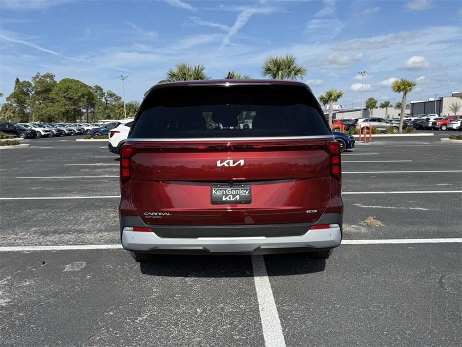 new 2025 Kia Carnival Hybrid car, priced at $42,160