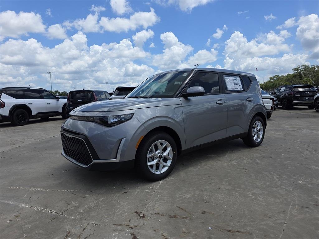new 2025 Kia Soul car, priced at $22,060